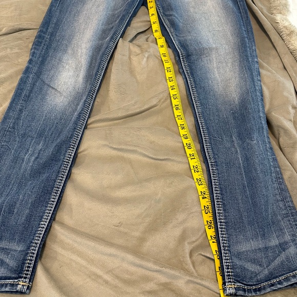 Rock Revival Easy Skinny Jeans - Lam Cut - Picture 7 of 15
